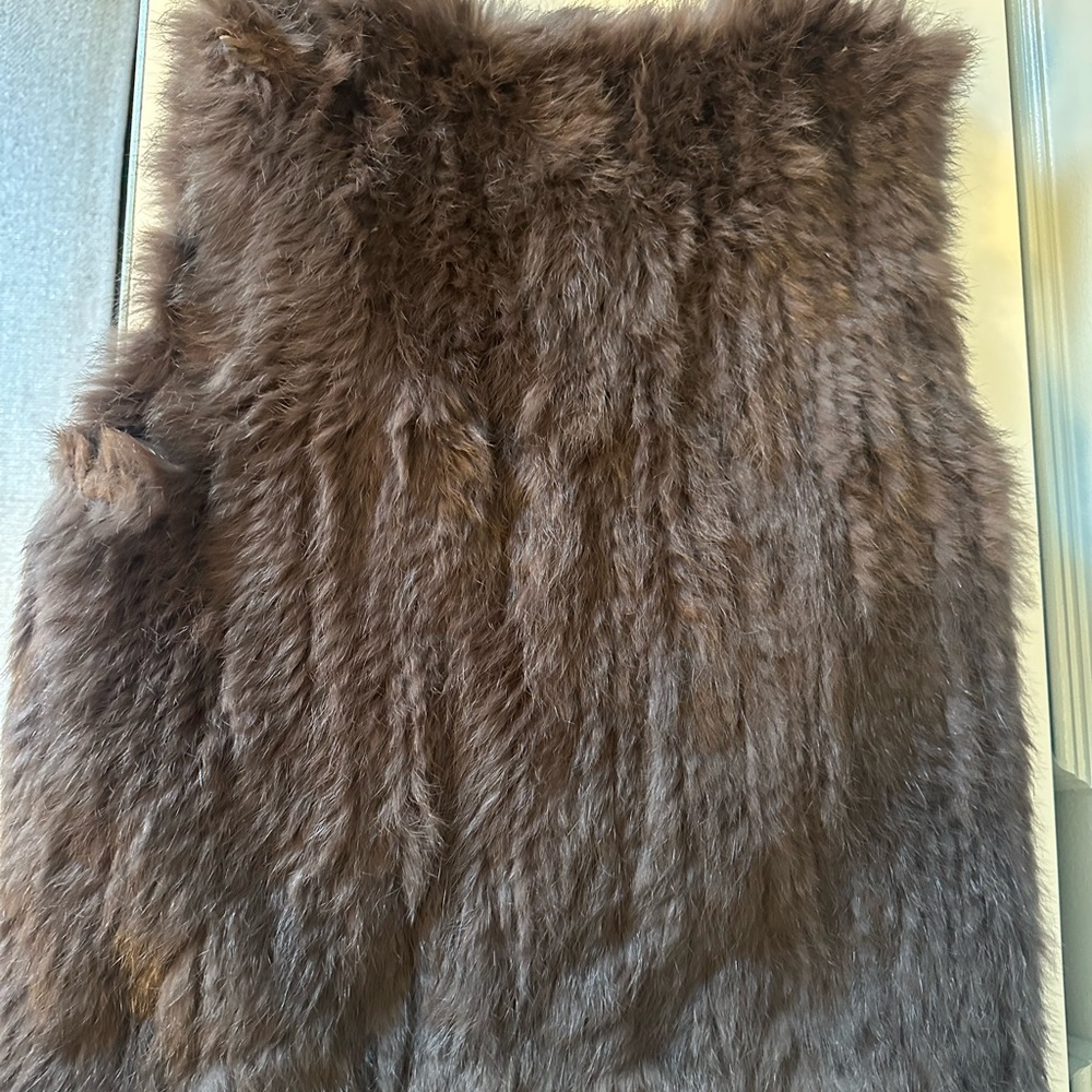 525 America Revolve Women’s Natural Rabbit Fur Brown Vest Small - Picture 13 of 13